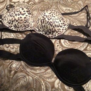 BUNDLE 2 VS Bras 34DD